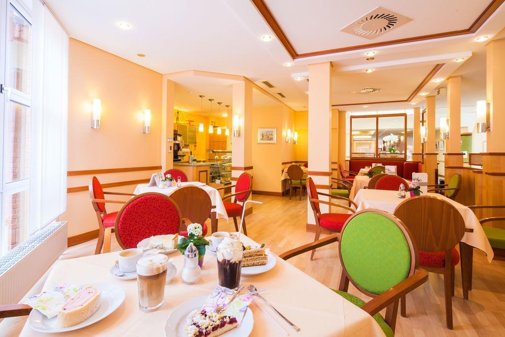 Gda Hotel Hildastift Am Kurpark Wiesbaden Luaran gambar