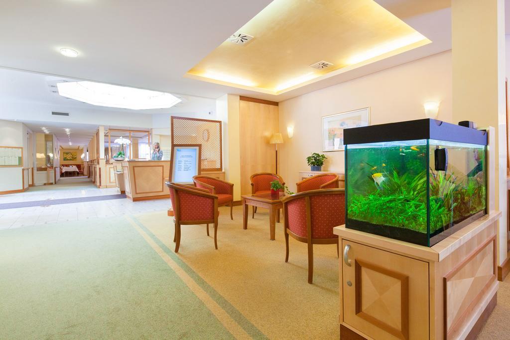 Gda Hotel Hildastift Am Kurpark Wiesbaden Luaran gambar