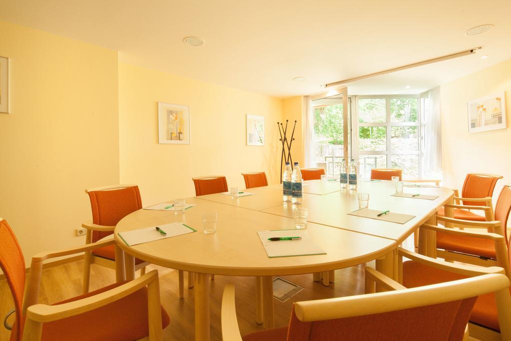 Gda Hotel Hildastift Am Kurpark Wiesbaden Luaran gambar